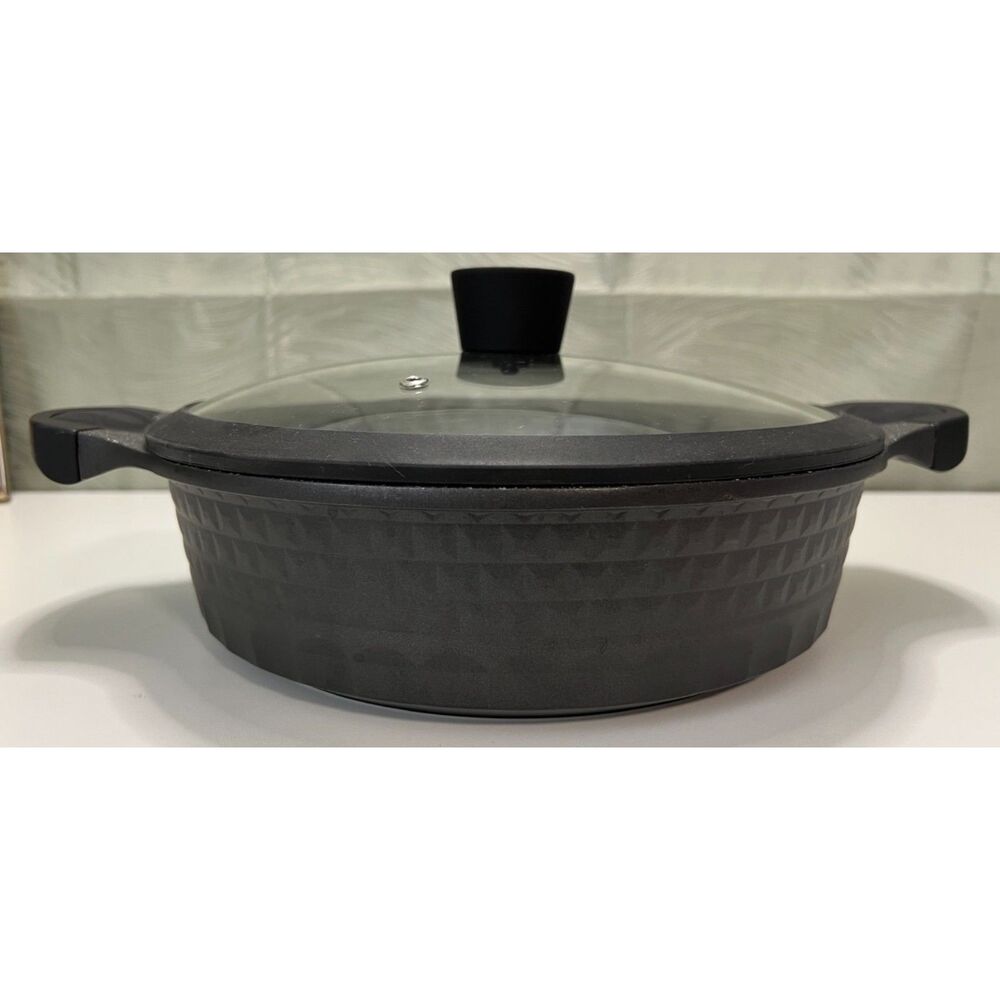 NWOT Deane & White 11" non-stick low casserole pan with glass lid